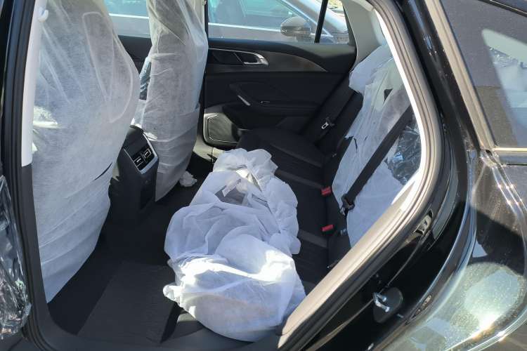 Used Hongqi H6 2023 2.0T ZhiMei Edition Left Rear Seat