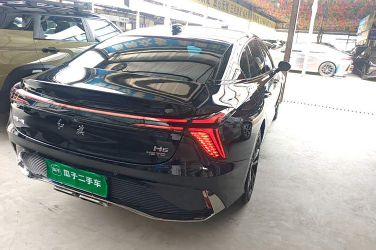 Used Hongqi H6 2023 2.0T ZhiShang Version Rear Right 45 Deg