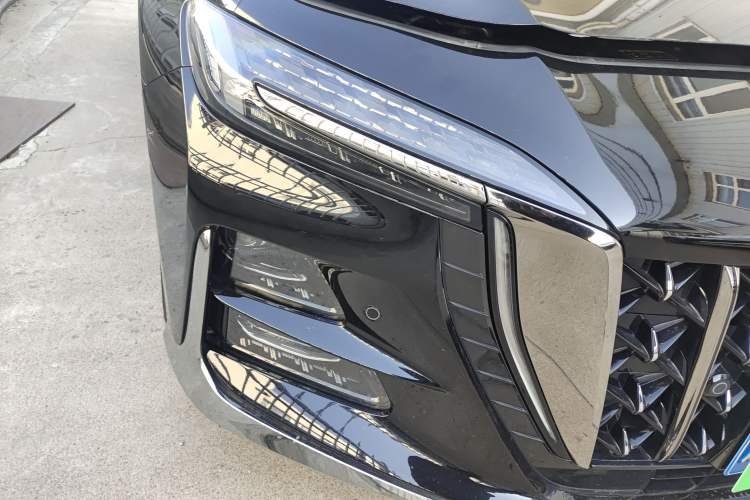 Used Hongqi H6 2023 2.0T ZhiShang Version Right Front Headlight