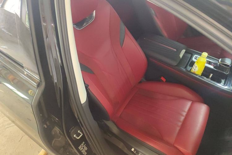 Used Hongqi H6 2023 2.0T Zhiyi Version Right Front Seat