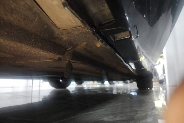 Used Hongqi H6 2023 2.0T Zhiyi Version Right Side Sill