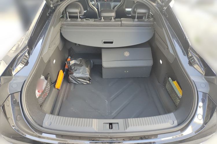 Used Hongqi H6 2023 2.0T ZhiShang Version Trunk