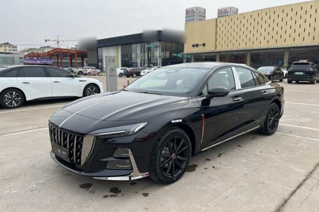 Used Hongqi H6 2023 2.0T Zhiyi Version
