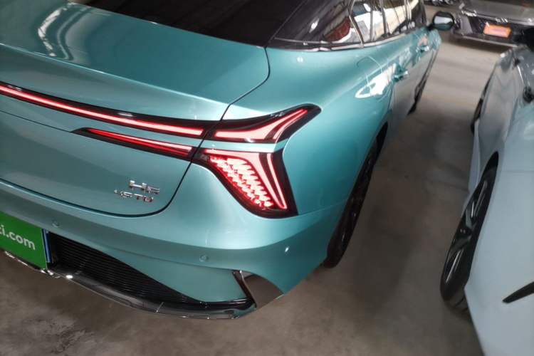 Used Hongqi H6 2023 2.0T ZhiZhen Edition Right Rear Taillight