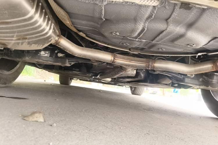 Used Hongqi H6 2023 2.0T ZhiMei Edition Chassis Rear