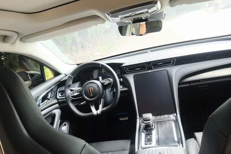 Used Hongqi H6 2023 2.0T ZhiMei Edition Steering Wheel