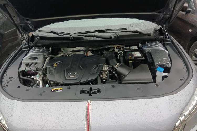 Used Hongqi H6 2023 2.0T Zhiyi Version Engine Bay