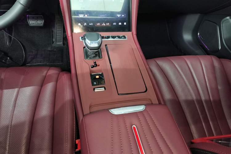 Used Hongqi H6 2023 2.0T ZhiMei Edition Gear Lever