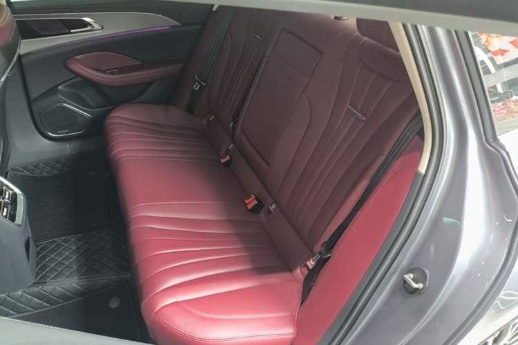 Used Hongqi H6 2023 2.0T ZhiMei Edition Left Rear Seat