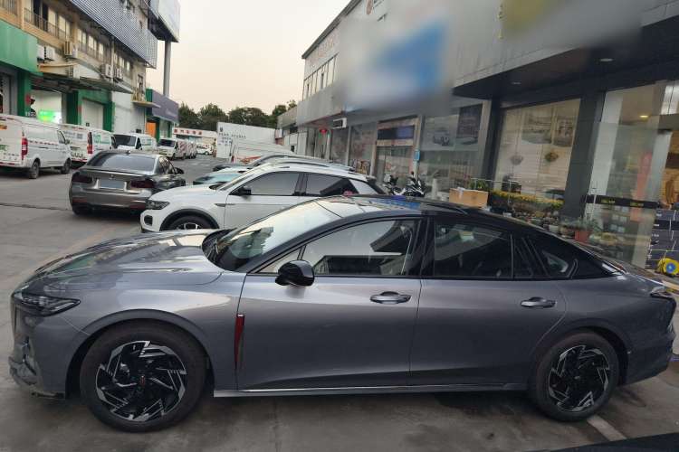 Used Hongqi H6 2023 2.0T Zhiyi Version Left Side