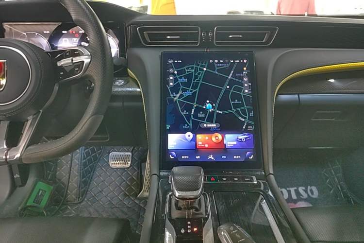 Used Hongqi H6 2023 2.0T ZhiZhen Edition Audio And AC Panel