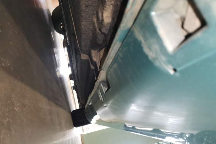 Used Hongqi H6 2023 2.0T ZhiZhen Edition Chassis Rear Right