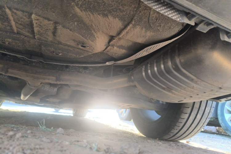 Used Hongqi H6 2023 2.0T ZhiZhen Edition Chassis Rear Right
