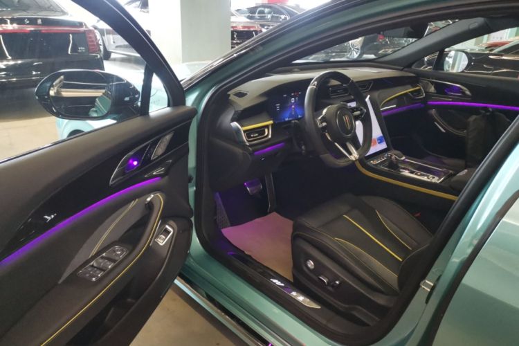 Used Hongqi H6 2023 2.0T ZhiZhen Edition Driver Seat