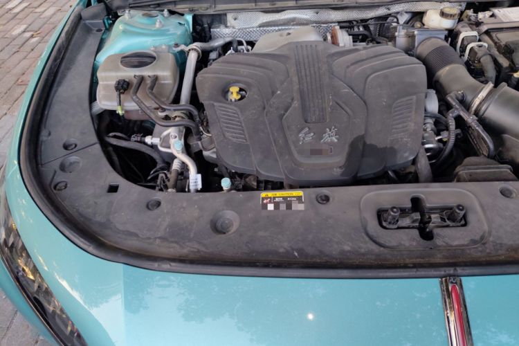 Used Hongqi H6 2023 2.0T ZhiMei Edition Engine Bay Right
