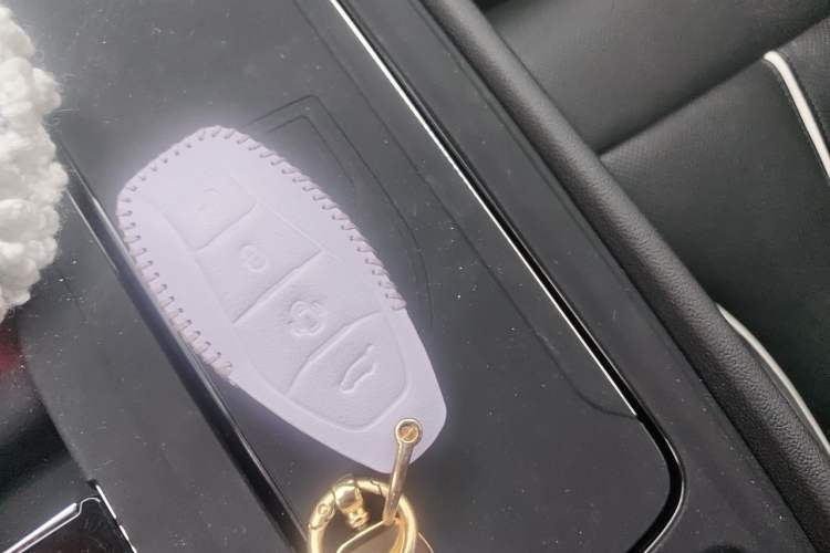 Used Hongqi H6 2023 2.0T ZhiShang Version Vehicle Key