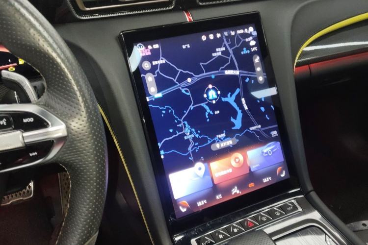 Used Hongqi H6 2023 2.0T ZhiZhen Edition Audio And AC Panel