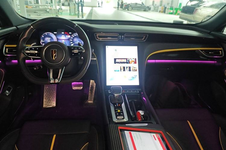Used Hongqi H6 2023 2.0T ZhiZhen Edition Center Console