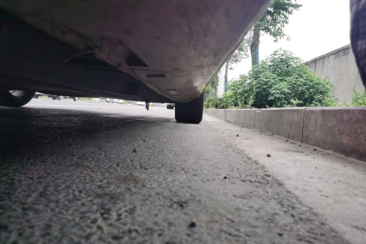 Used Hongqi H6 2023 2.0T ZhiZhen Edition Chassis Front Left