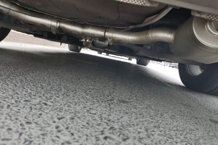 Used Hongqi H6 2023 2.0T ZhiZhen Edition Chassis Rear