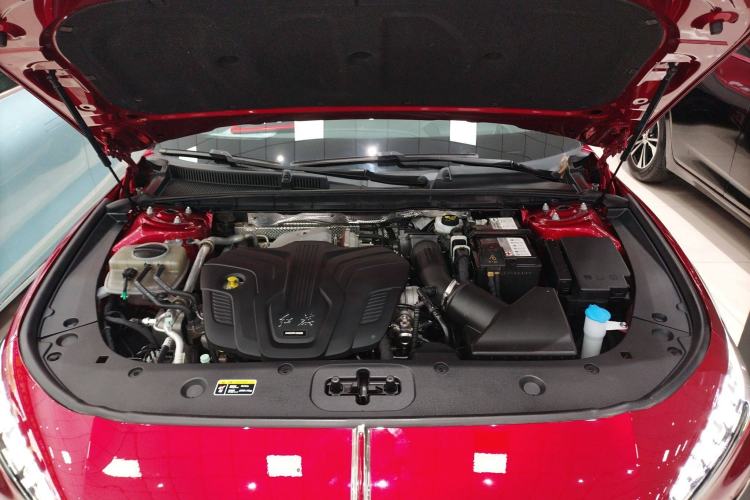 Used Hongqi H6 2023 2.0T ZhiZhen Edition Engine Bay