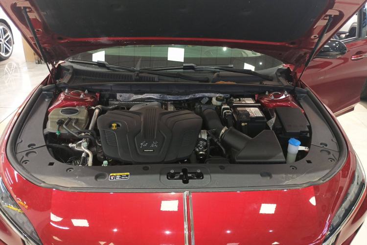 Used Hongqi H6 2023 2.0T ZhiZhen Edition Engine Bay