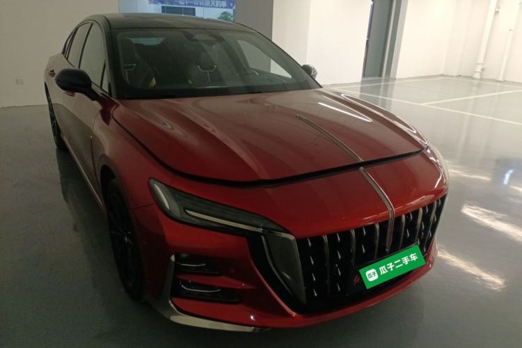 Used Hongqi H6 2023 2.0T ZhiZhen Edition Front Right 45 Deg