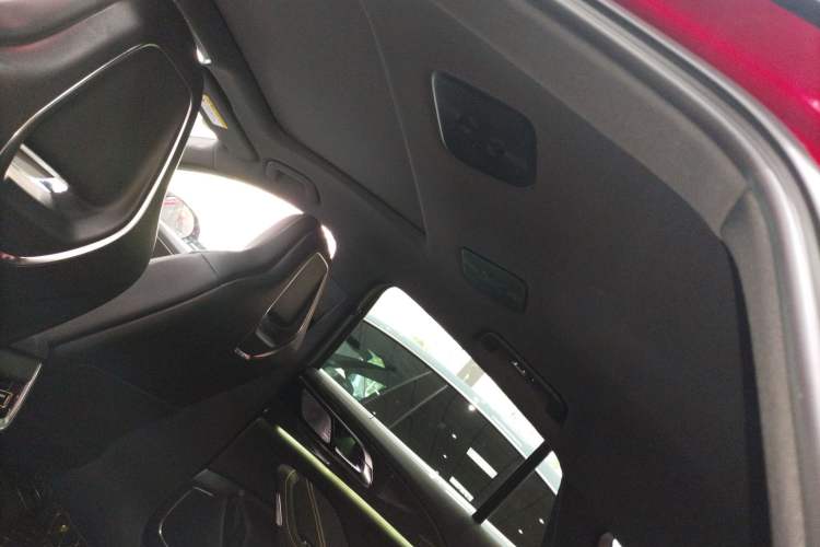 Used Hongqi H6 2023 2.0T ZhiZhen Edition Headliner