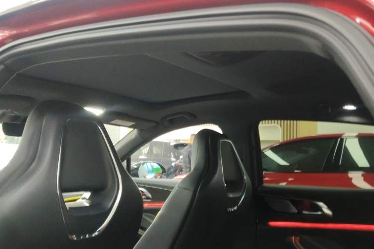 Used Hongqi H6 2023 2.0T ZhiZhen Edition Headliner
