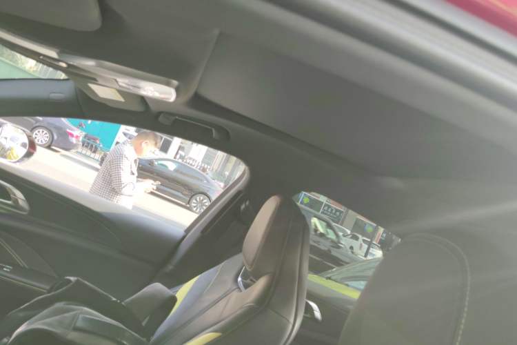 Used Hongqi H6 2023 2.0T ZhiZhen Edition Headliner