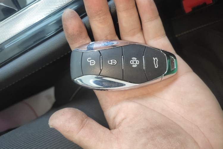 Used Hongqi H6 2023 2.0T ZhiZhen Edition Interior 1