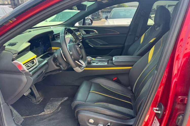 Used Hongqi H6 2023 2.0T ZhiZhen Edition Interior 2
