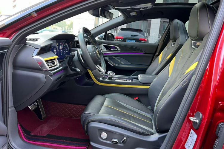 Used Hongqi H6 2023 2.0T ZhiZhen Edition Interior 5