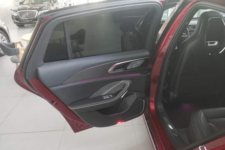 Used Hongqi H6 2023 2.0T ZhiZhen Edition Interior 8