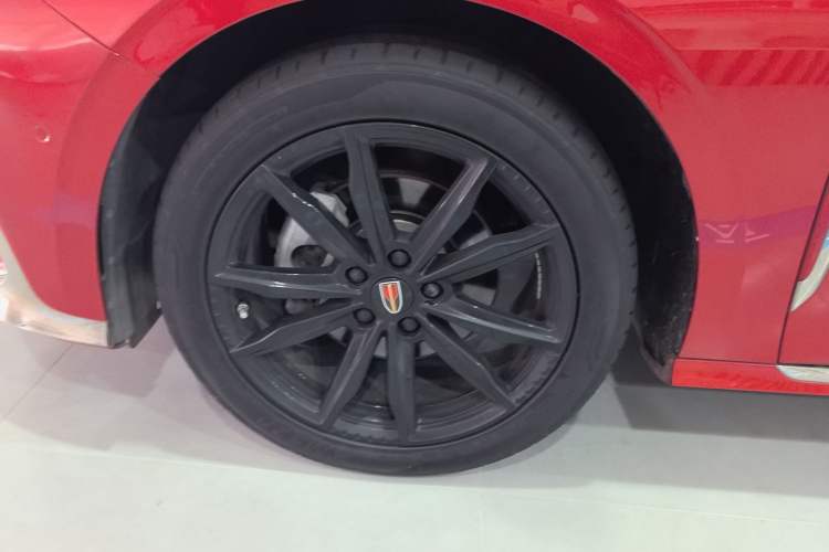 Used Hongqi H6 2023 2.0T ZhiZhen Edition Left Front Wheel Hub