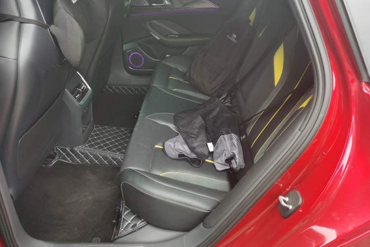 Used Hongqi H6 2023 2.0T ZhiZhen Edition Left Rear Seat