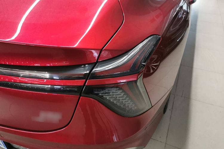 Used Hongqi H6 2023 2.0T ZhiZhen Edition Right Rear Taillight