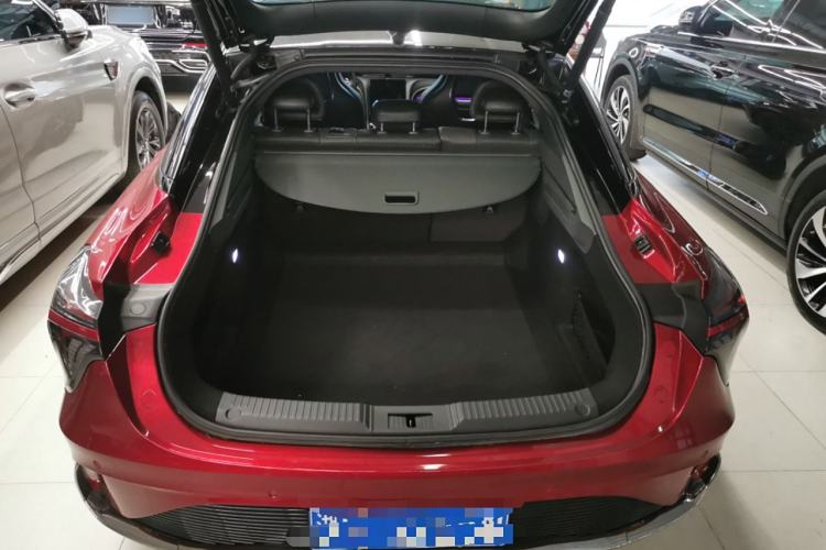Used Hongqi H6 2023 2.0T ZhiZhen Edition Trunk