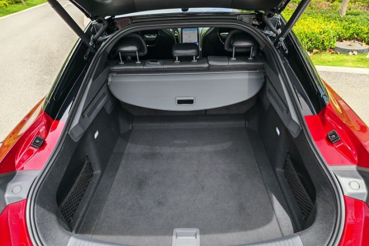 Used Hongqi H6 2023 2.0T ZhiZhen Edition Trunk