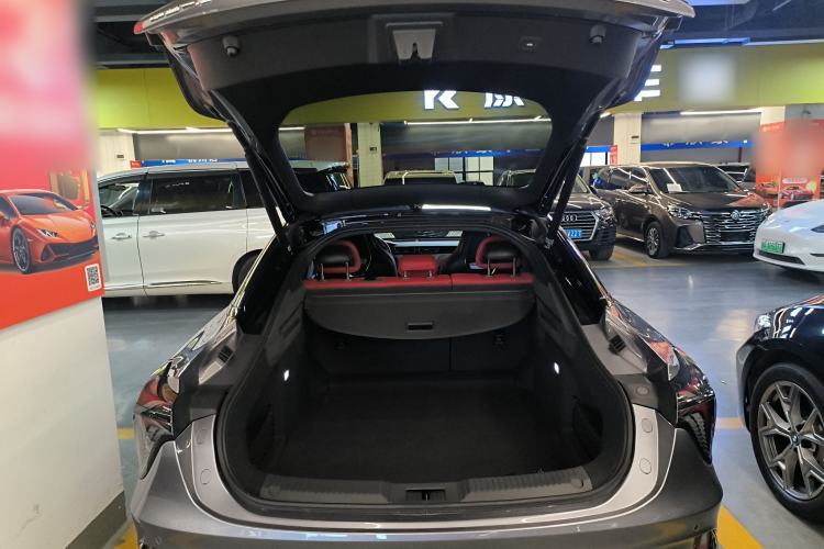 Used Hongqi H6 2023 2.0T ZhiZhen Edition Trunk