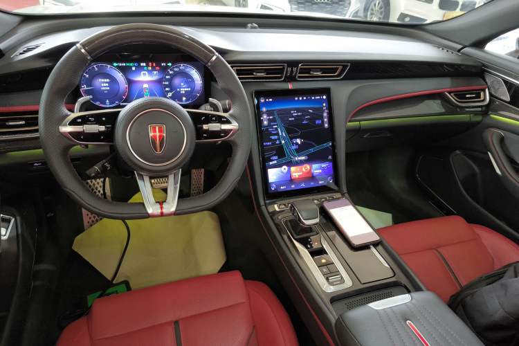 Used Hongqi H6 2023 2.0T ZhiShang Version Audio And AC Panel