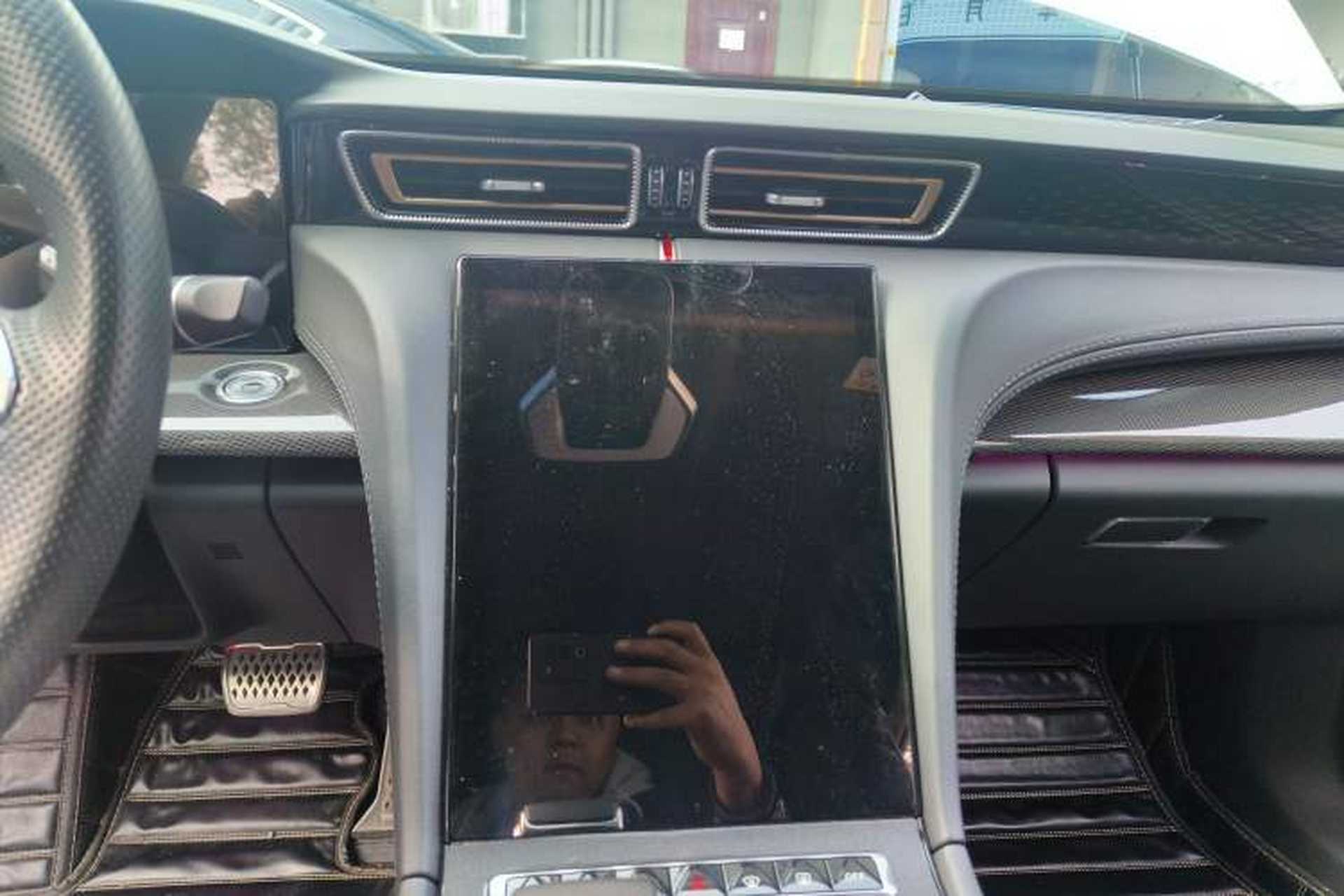 Used Hongqi H6 2023 2.0T ZhiShang Version Audio And AC Panel