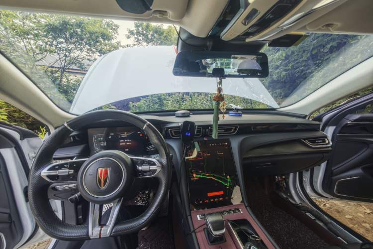 Used Hongqi H6 2023 2.0T ZhiMei Edition Center Console