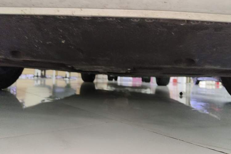 Used Hongqi H6 2023 2.0T ZhiShang Version Chassis Front