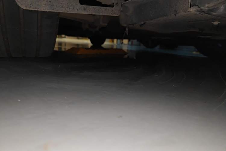 Used Hongqi H6 2023 2.0T ZhiShang Version Chassis Front Right