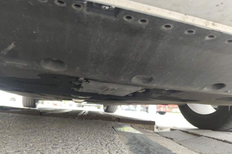 Used Hongqi H6 2023 2.0T ZhiShang Version Chassis Front