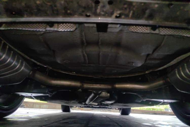 Used Hongqi H6 2023 2.0T ZhiShang Version Chassis Rear