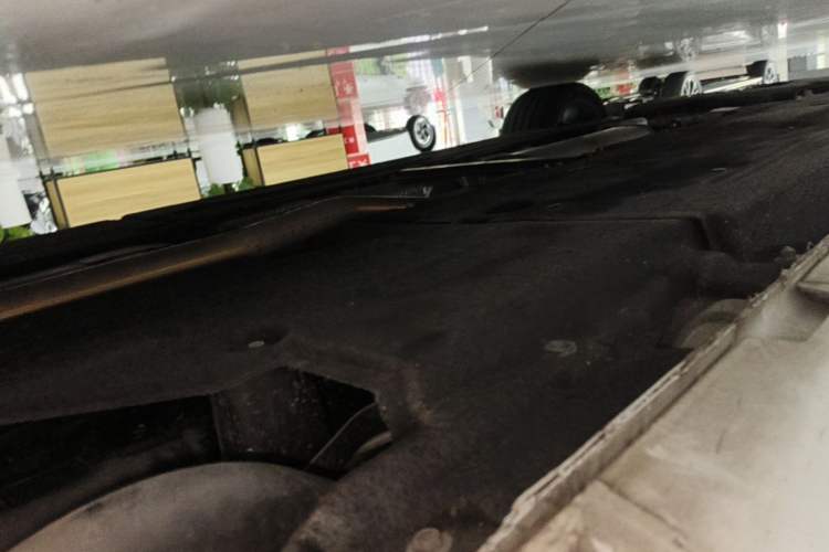 Used Hongqi H6 2023 2.0T ZhiShang Version Chassis Rear Left