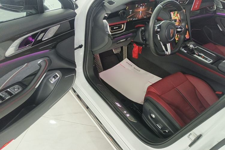 Used Hongqi H6 2023 2.0T ZhiShang Version Driver Seat