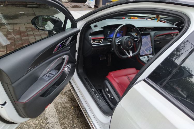 Used Hongqi H6 2023 2.0T ZhiShang Version Driver Seat